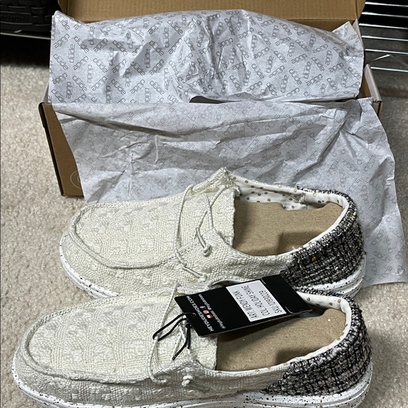 Hey Dude Shoes Wendy Funk Holiday Shine 